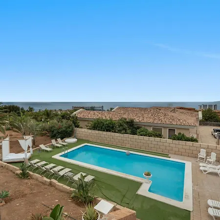 Luxury Vistas Al Mar Адехе