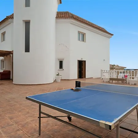 Luxury Vistas Al Mar Адехе