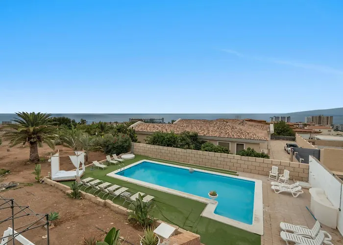 Luxury Vistas Al Mar Адехе